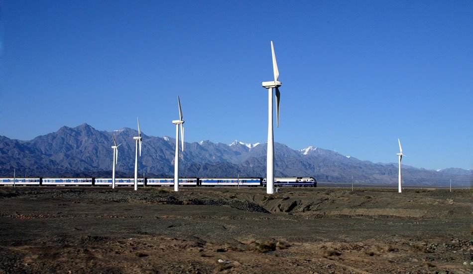 工業(yè)平板電腦在西北地區(qū)風力發(fā)電監(jiān)控平臺的應用